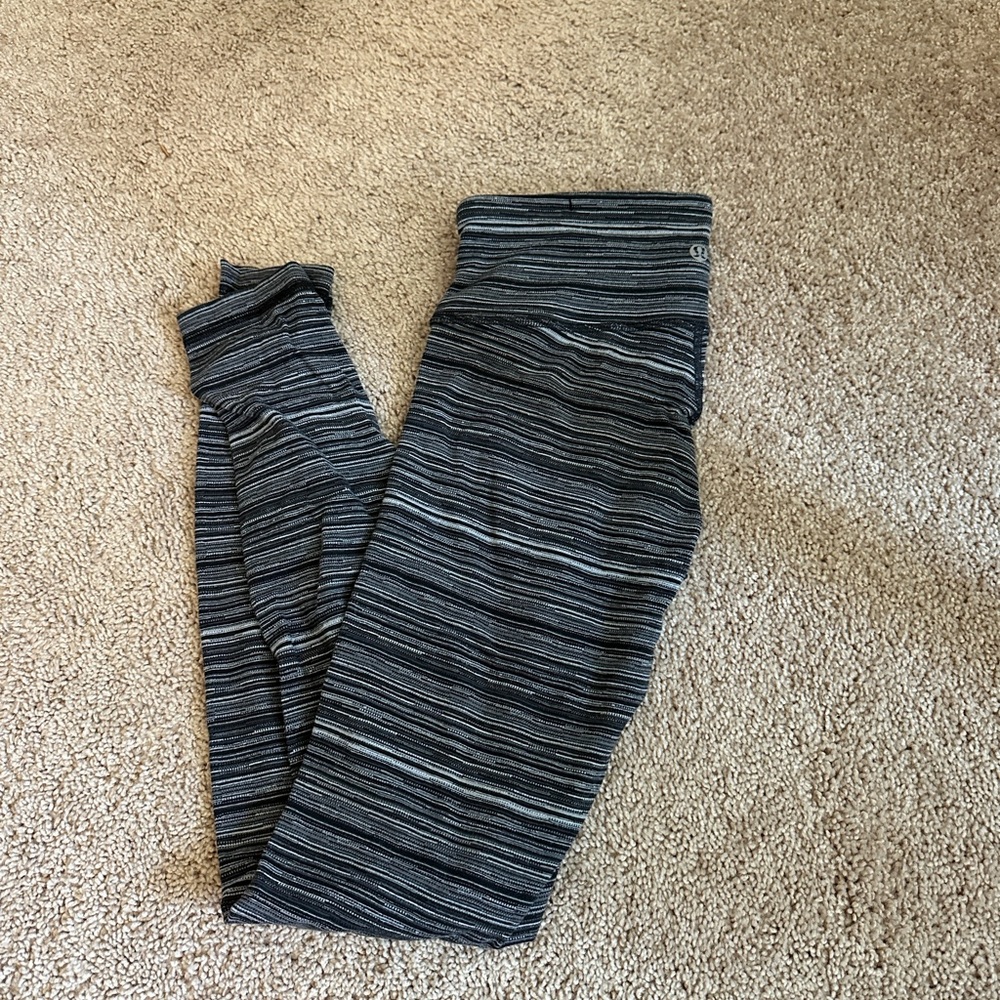 lululemon athletica Women's Gray Striped Pants
